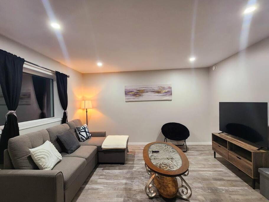 Comfort First - Sleeps 6 Whitehorse Luaran gambar